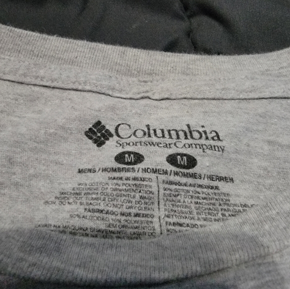 Columbia tshirt - Picture 2 of 3